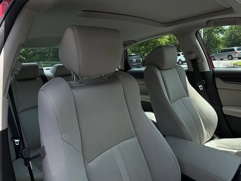 Used 2020 Honda Accord EX image 29