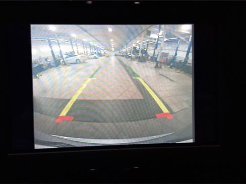 Used 2020 Chrysler Pacifica Touring-L image 25