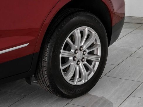 Used 2019 Cadillac XT5 FWD image 56