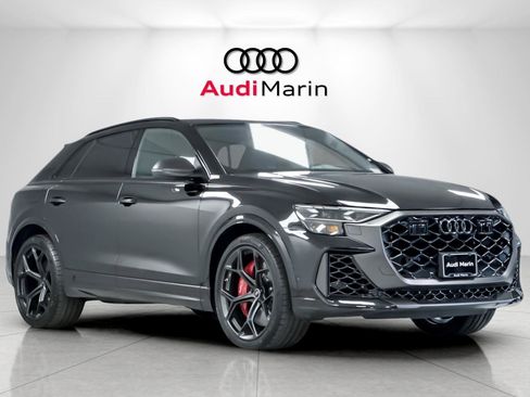 New 2026 Audi RS Q8 performance image 7