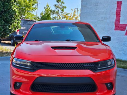 Used 2022 Dodge Charger R/T w/ Plus Group RWD image 2