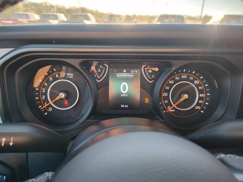 New 2026 Jeep Gladiator Sport image 17