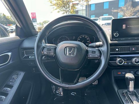 Used 2022 Honda Civic Sport image 11