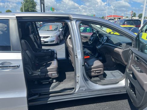 Used 2019 Honda Odyssey EX-L image 43