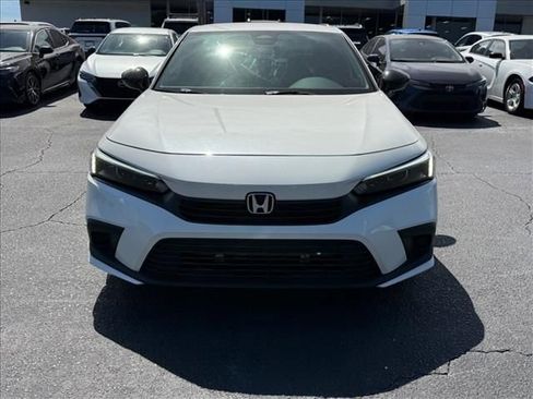 Used 2023 Honda Civic Sport image 9