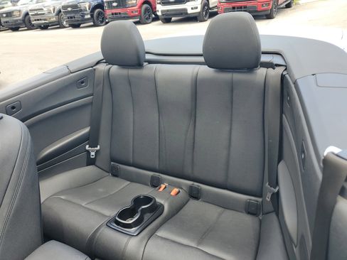 Used 2020 BMW 230i xDrive Convertible w/ Convenience Package image 14
