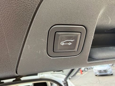 Used 2022 Buick Envision Preferred FWD image 28