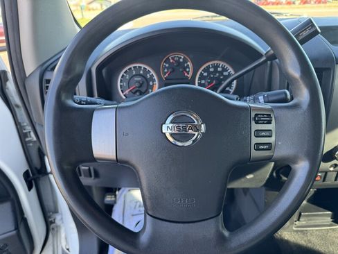 Used 2012 Nissan Titan SV image 7