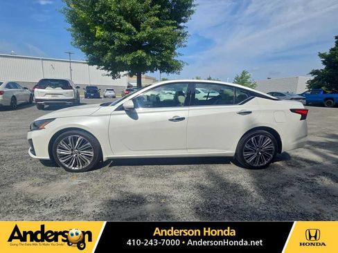 Used 2023 Nissan Altima 2.5 SL AWD/4WD image 1