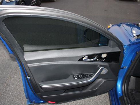 Used 2019 Kia Stinger Premium image 10