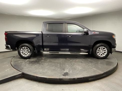 Certified 2023 Chevrolet Silverado 1500 LT w/ Z71 Off-Road Package AWD/4WD image 8