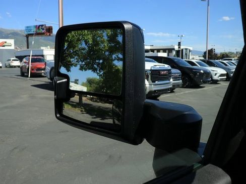 New 2025 GMC Sierra 3500 AT4 w/ AT4 Premium Plus Package image 13