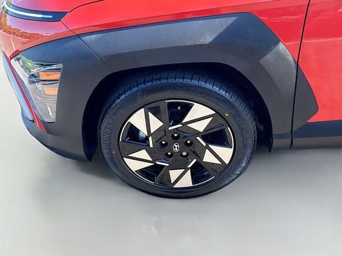 Used 2024 Hyundai Kona SEL FWD image 28