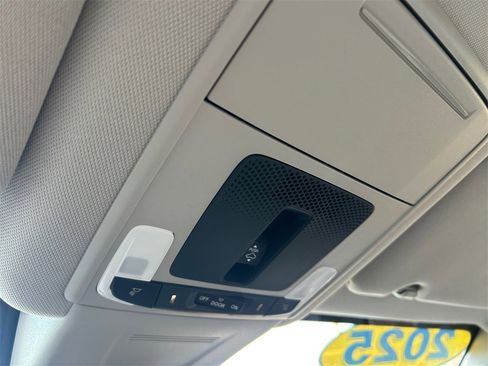 Certified 2025 Honda CR-V EX-L image 31