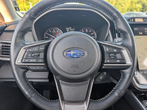 Certified 2025 Subaru Outback Limited AWD/4WD image 32
