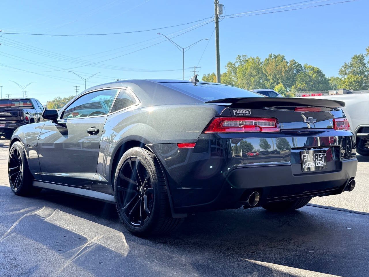 Used 2015 Chevrolet Camaro SS w/ SS Performance Package RWD image 5