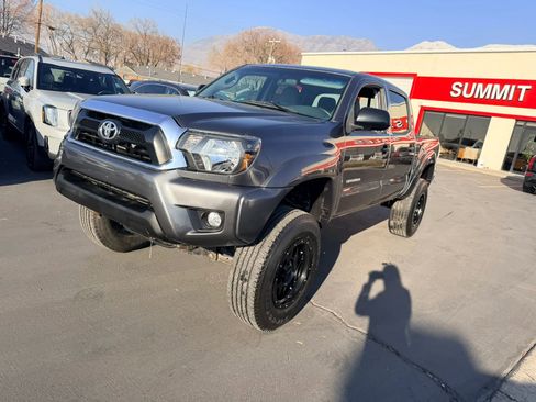 Used 2015 Toyota Tacoma 4x4 Double Cab image 8