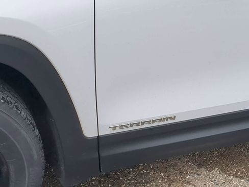 Used 2020 GMC Terrain SLE w/ Driver Convenience Package image 13