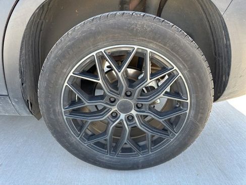 Certified 2024 Kia Seltos S image 2