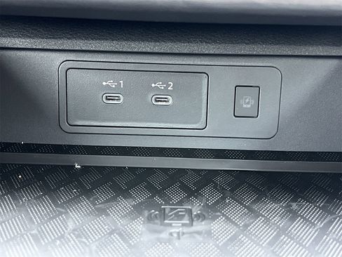 New 2025 Nissan Murano SL image 7