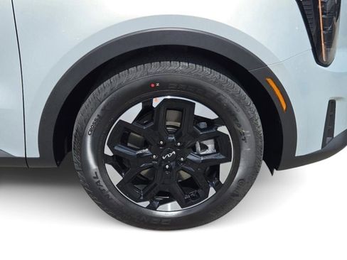 New 2026 Kia Sorento S w/ S Panoramic Sunroof Package image 6