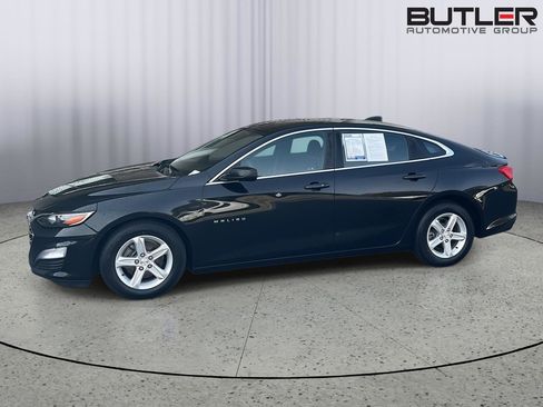 Used 2020 Chevrolet Malibu LS image 3