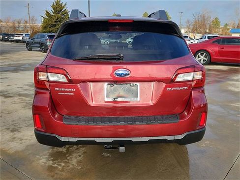 Used 2015 Subaru Outback 2.5i Limited image 6