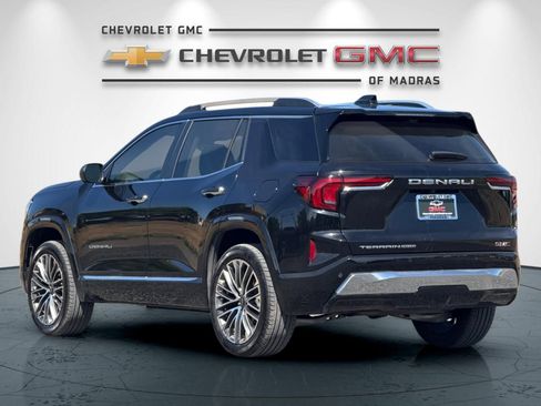 Used 2026 GMC Terrain Denali AWD/4WD image 5