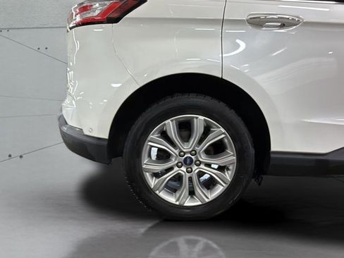 Used 2020 Ford Edge Titanium w/ Equipment Group 301A image 31
