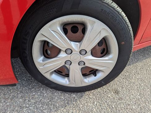 Certified 2021 Chevrolet Spark LS image 24