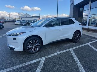 New 2026 Subaru Solterra Limited XT video 2