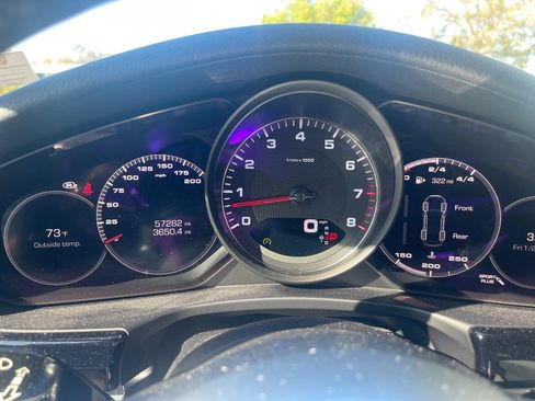 Used 2020 Porsche Panamera 4S image 9