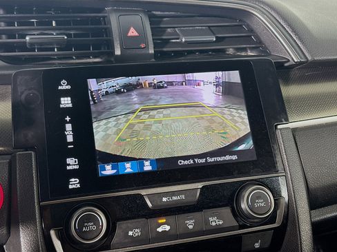 Used 2018 Honda Civic EX image 19