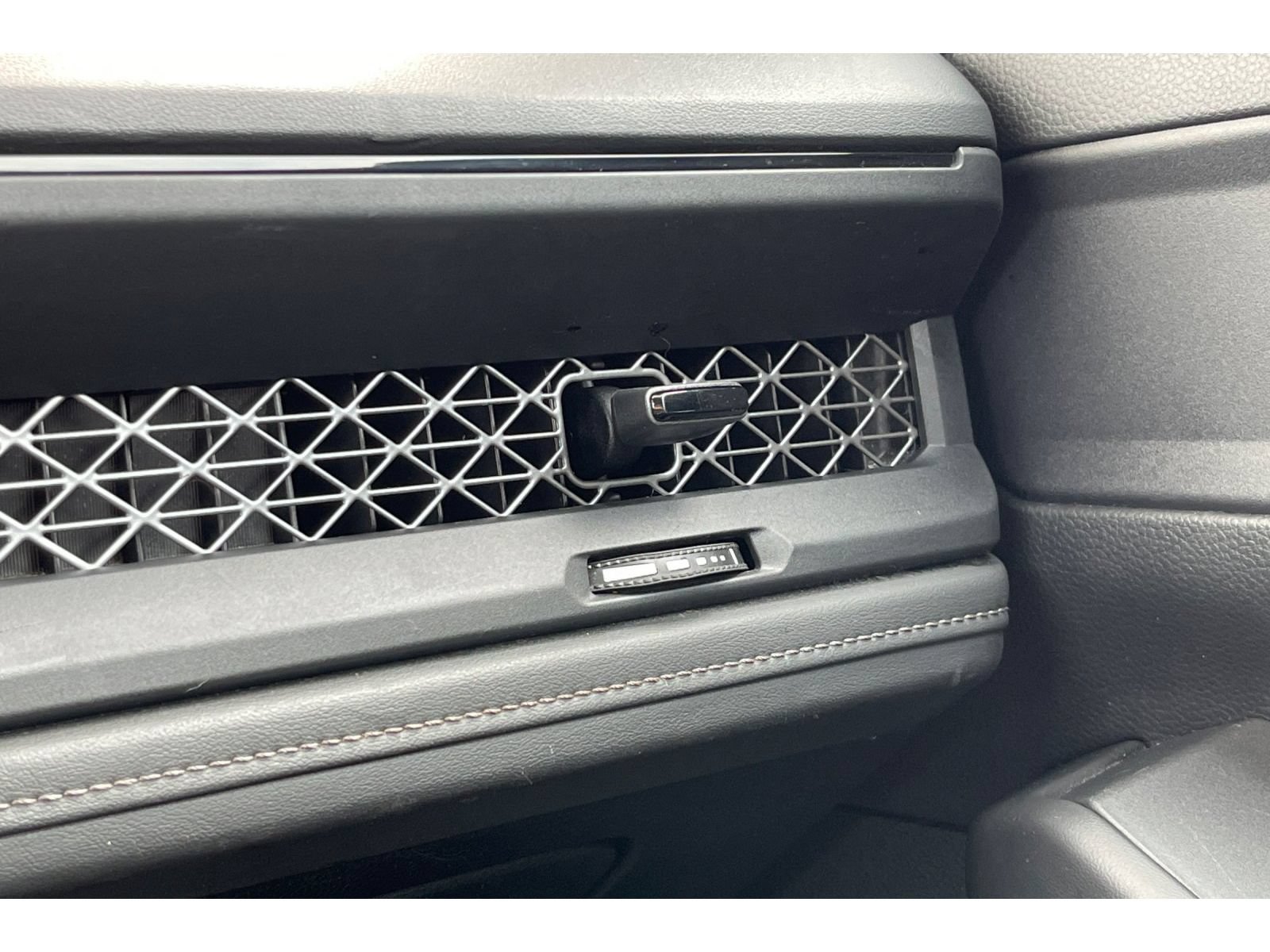 Used 2024 Honda Accord LX image 27