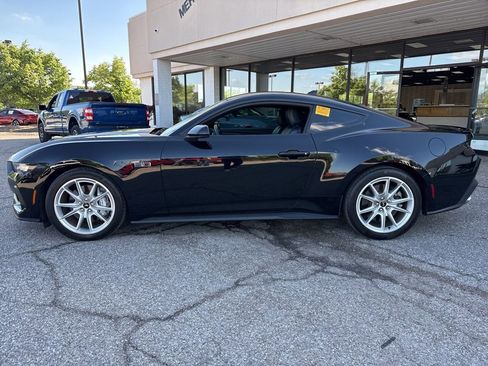 Used 2024 Ford Mustang GT Premium RWD image 10