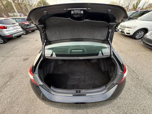 Used 2015 Toyota Corolla S image 15