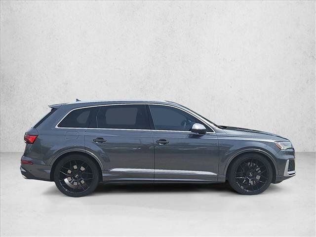 Used 2021 Audi SQ7 Premium Plus w/ Executive Package AWD/4WD image 4