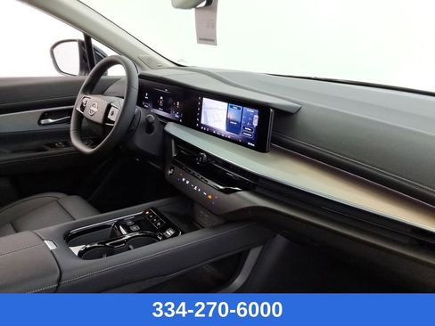 New 2025 Nissan Murano SL image 24