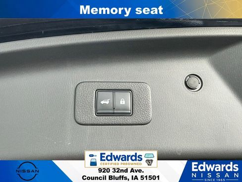 Used 2023 Nissan Armada SL AWD/4WD image 13