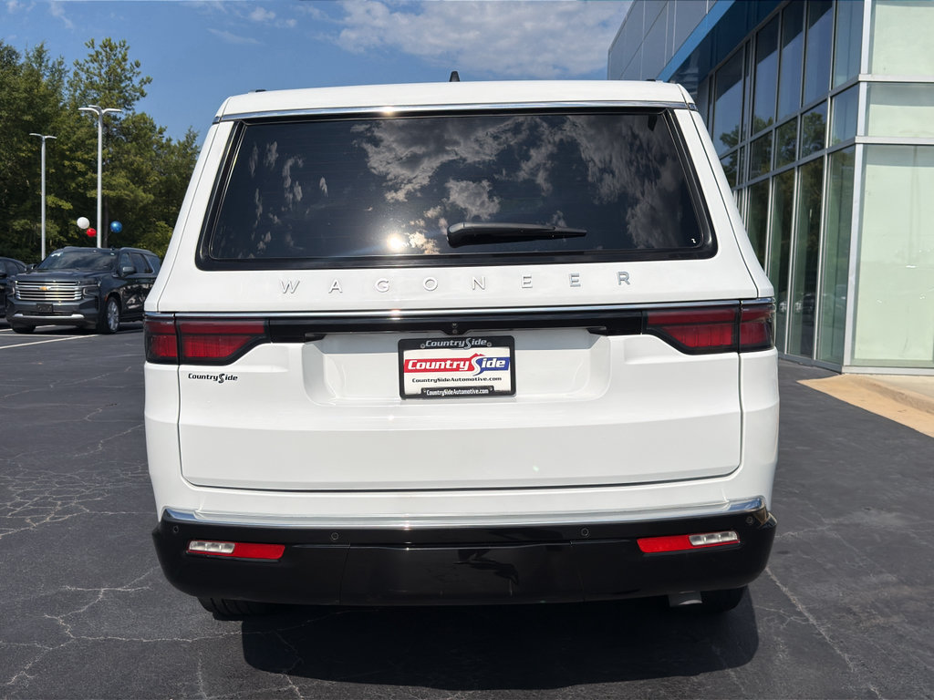 Used 2025 Jeep Wagoneer Series II AWD/4WD image 8