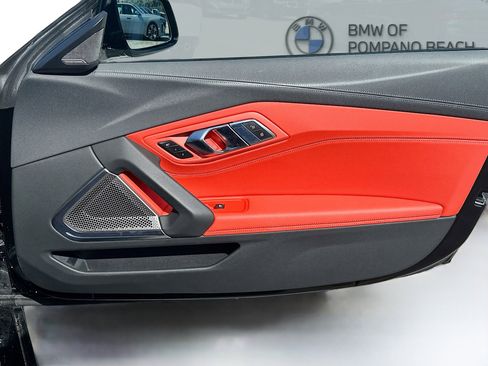 Used 2020 BMW Z4 M40i w/ Executive Package image 28
