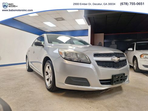 Used 2013 Chevrolet Malibu LS image 11