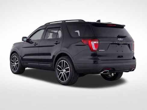 Used 2016 Ford Explorer Sport w/ Equipment Group 401A AWD/4WD image 4