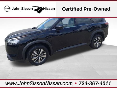 Certified 2024 Nissan Pathfinder SL image 1