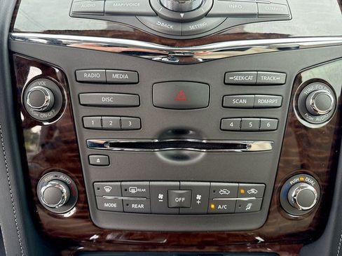 Used 2019 Nissan Armada Platinum w/ Captain's Chairs Package image 18