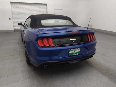 Used 2018 Ford Mustang Premium RWD image 6