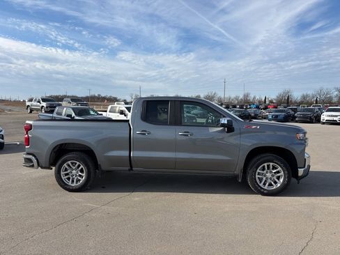 Used 2019 Chevrolet Silverado 1500 LT w/ All-Star Edition image 2
