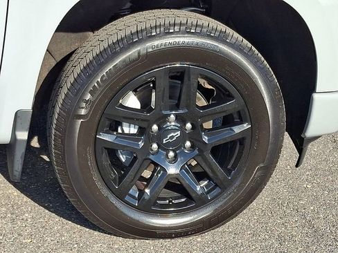 Certified 2024 Chevrolet Silverado 1500 RST image 8