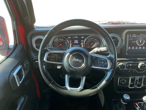 Used 2020 Jeep Wrangler Unlimited Sahara image 18