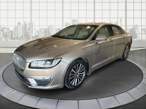 Used 2018 Lincoln MKZ Premiere image 7